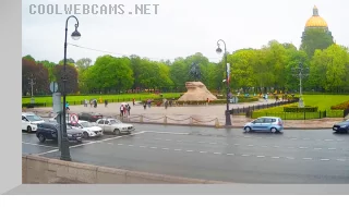 Webcam overlooking the Bronze Horseman on Senate Square in St. Petersburg