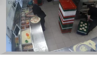 Webcam in the pizzeria «Dodo Pizza» on Nikolai Ershov Street, Kazan