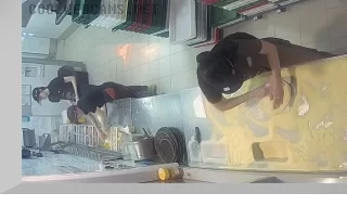 Webcam in the «Dodo Pizza» pizzeria on Pobedy Avenue, Kazan