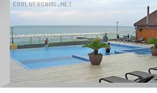 Webcam by the swimming pool of the hotel «Flamingo», Adler