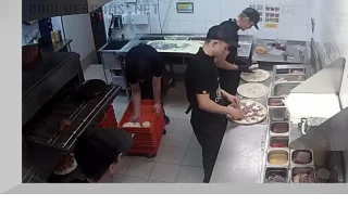 Webcam in the pizzeria «Dodo Pizza» in the 16th microdistrict of Zelenograd