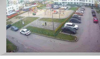Webcam on Mekhrentseva Street in Yekaterinburg
