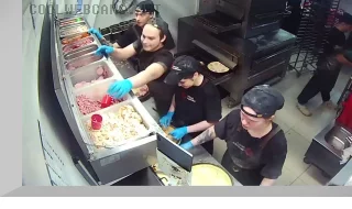 Webcam in the «PizzaFabrika» pizzeria on Montclair Street in Cherepovets