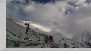 Webcam on the slope of Mount Mussa-Achitara, Dombay