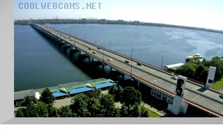 Webcam with a view of the Central «New» bridge in the Dnipro city (Dnepropetrovsk)