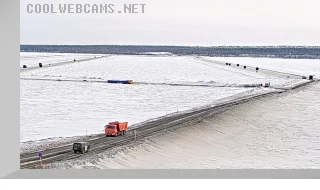 Webcam at the crossing of the Ob River from Labytnangi, Russia