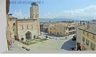 Webcam on John Fitzgerald Kennedy Square, Spello, Italy