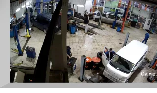 Webcam in the workshop of the car service station «Kupchino» in Saint Petersburg
