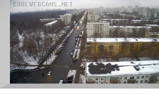 Webcam on Yunykh Lenintsev Street