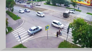 Webcam at the intersection of Vasilyev / March 8 in Biysk